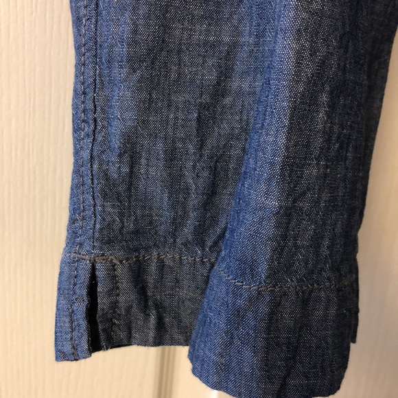 Old Navy Chambray Capri Shorts Women Size 14 - Picture 6 of 9